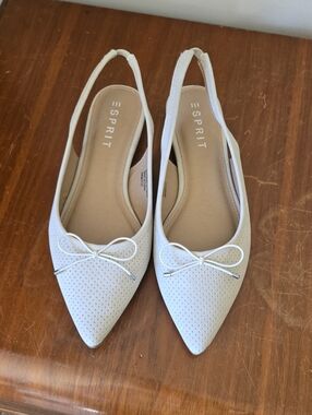 Esprit White Perforated Pointed Slingback Flats with Bow
